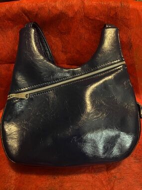 Classic Navy Leather Hobo Bag with Diagonal Zip